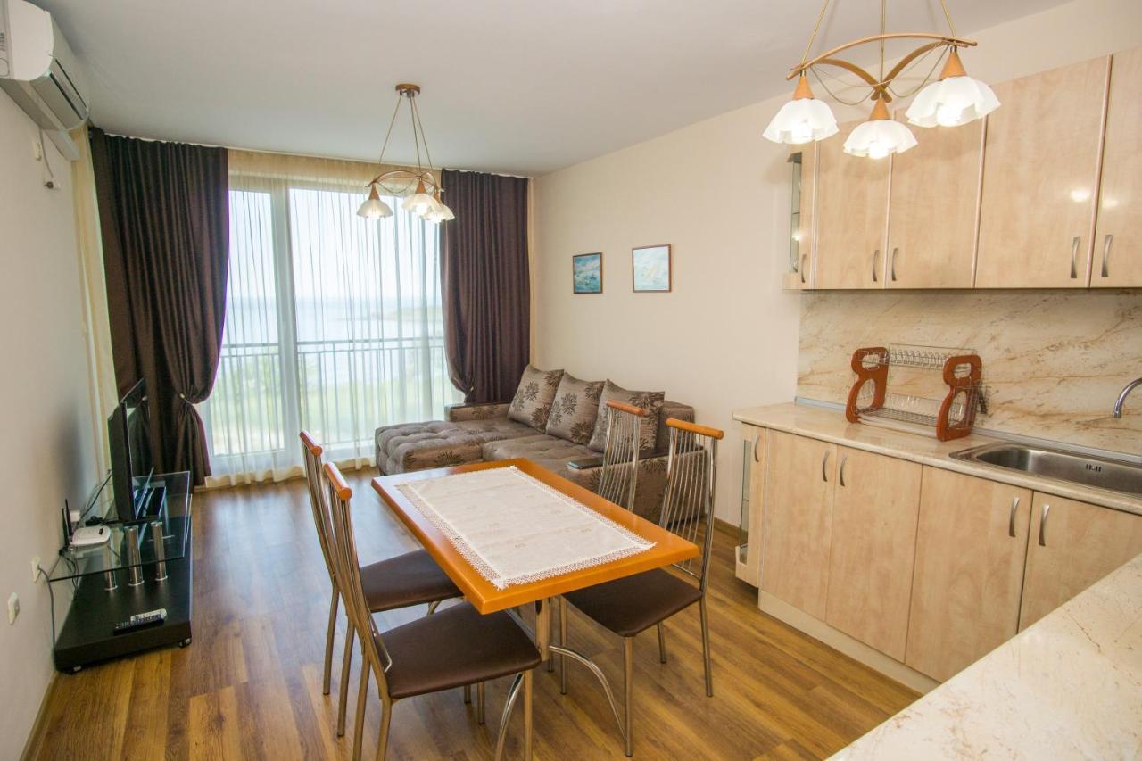 Guest Apartments Stela ツァレヴォ エクステリア 写真
